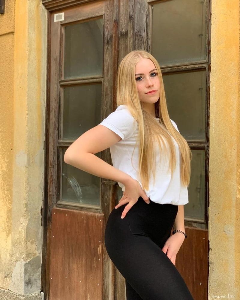 15P German teen slut Krissy