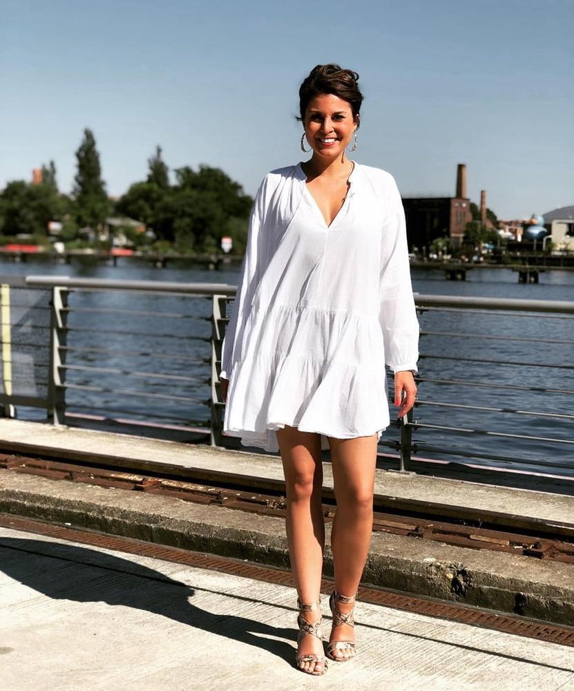 25P German TV MIlf Vanessa Blumhagen