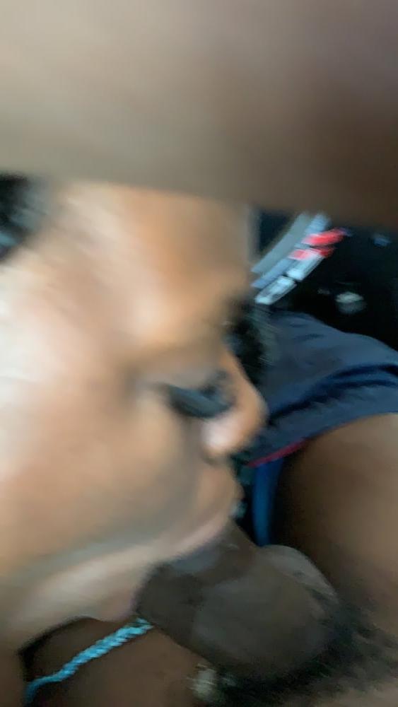 23P Young 20 year old ebony thot fuck buddy