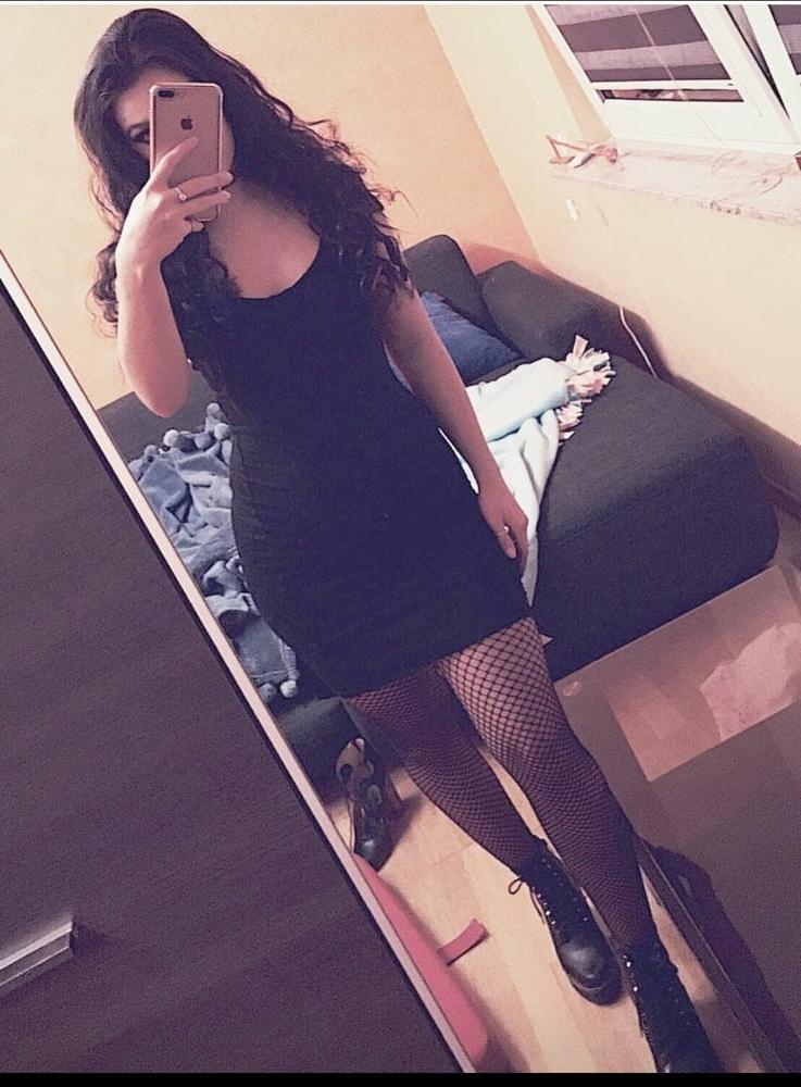 25P Incredible German Teen Julia