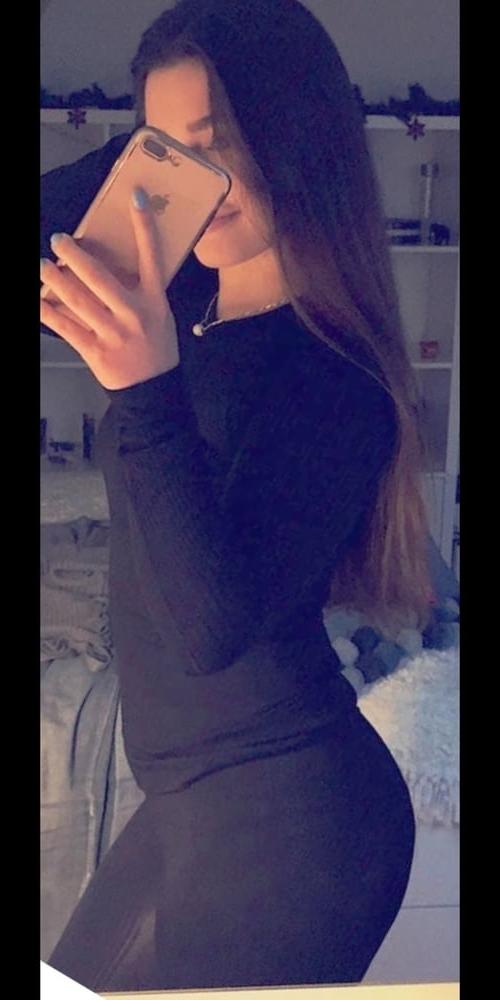 25P Incredible German Teen Julia
