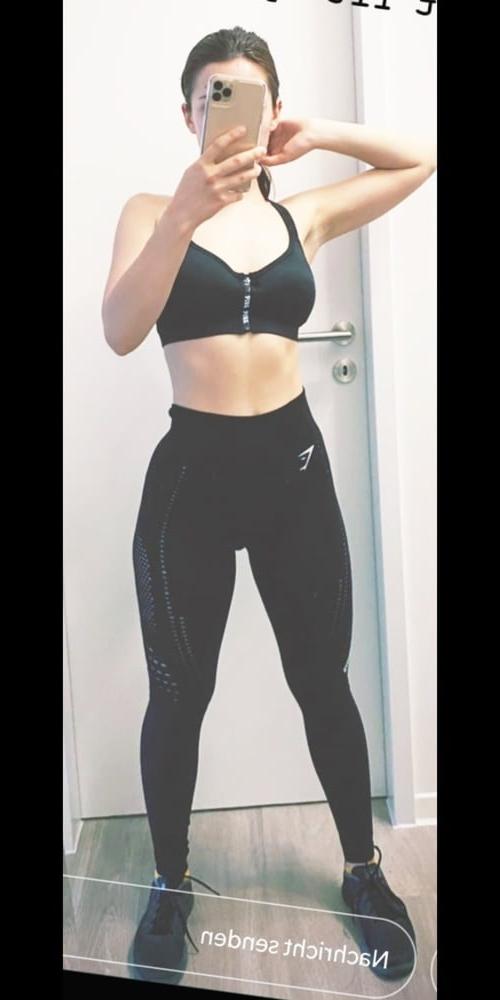 25P Incredible German Teen Julia