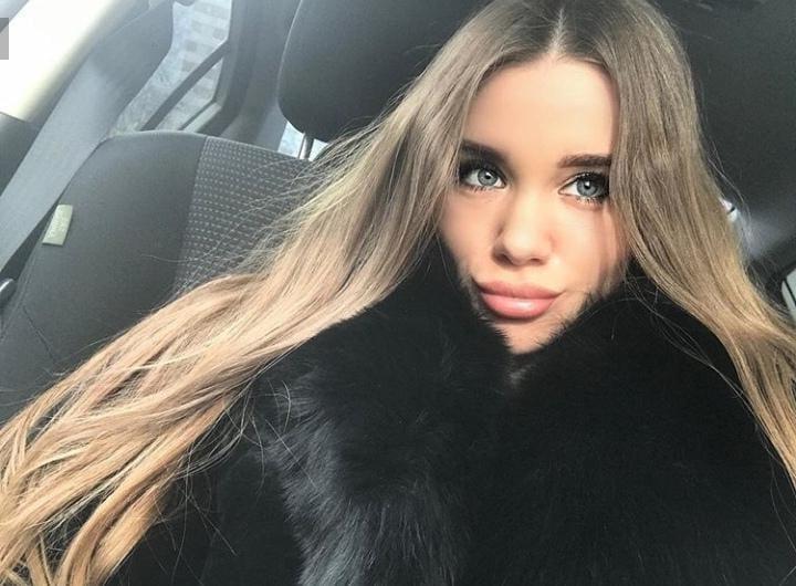 25P Sexy hungarian Ig. Model