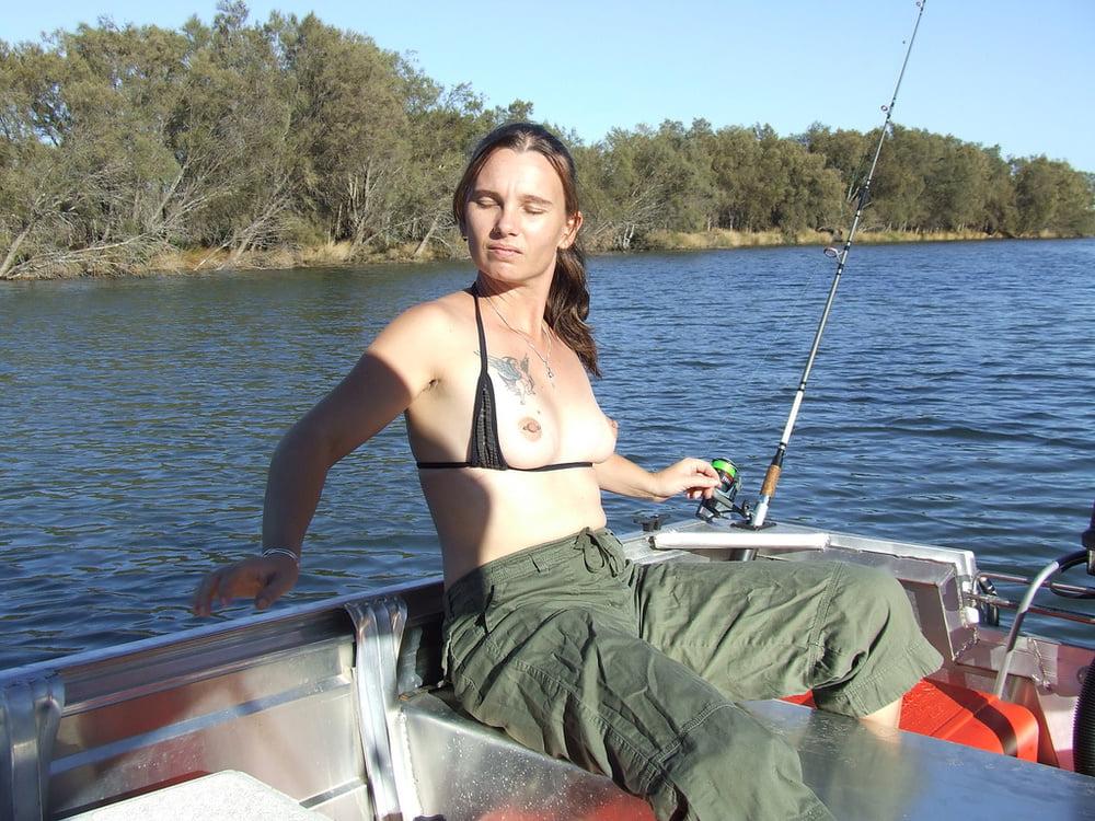 25P 9. Aussie wife Wendy