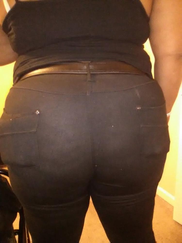 25P My 60 year old whore