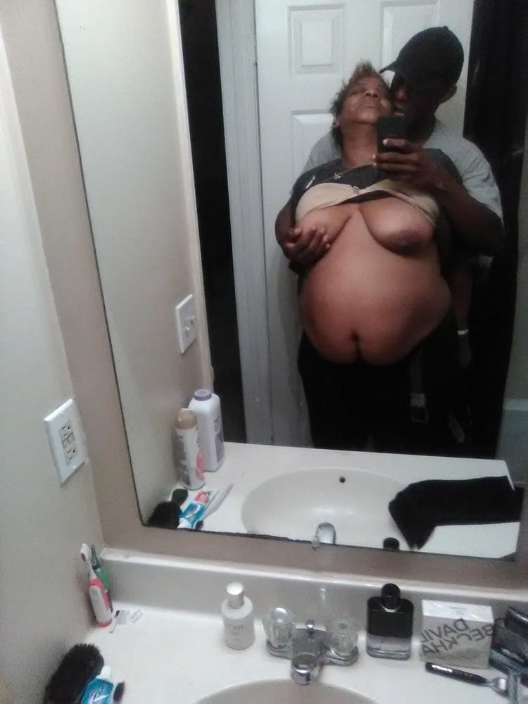 25P My 60 year old whore