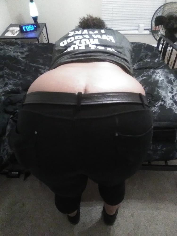 25P My 60 year old whore