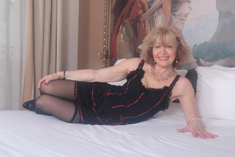 25P French whore wife FRANCYL