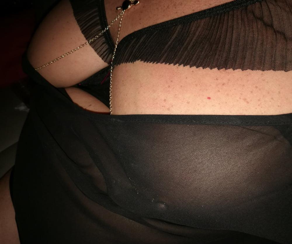 16P wife tits