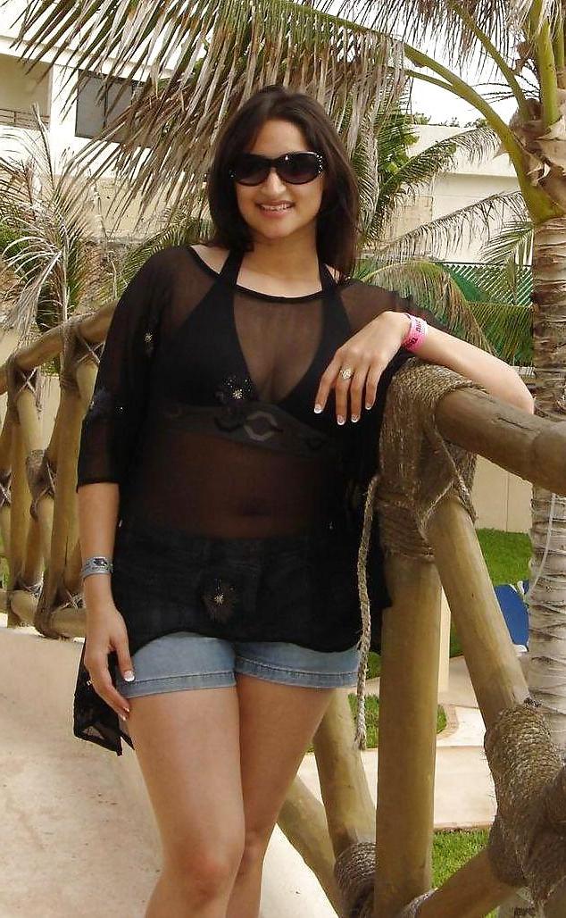 25P INDIAN AMATEURS