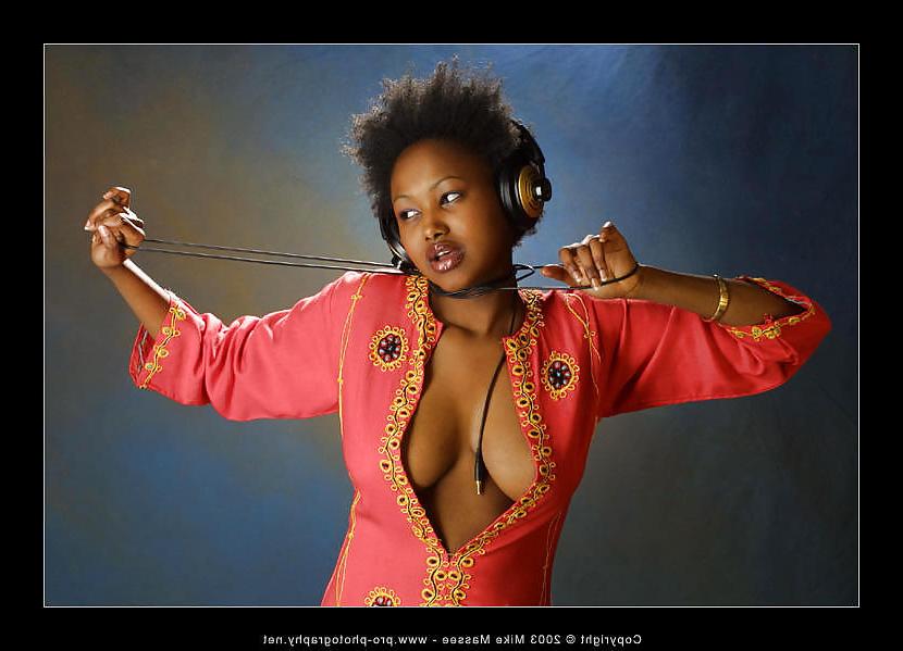 25P SEXY GIRLS FROM KENYA