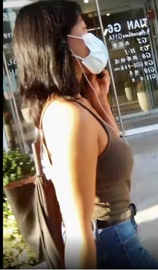 22P Tight Asian Vaping in Mask