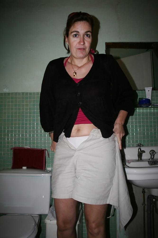 25P Amateur Nathalie Belgian wife and mother