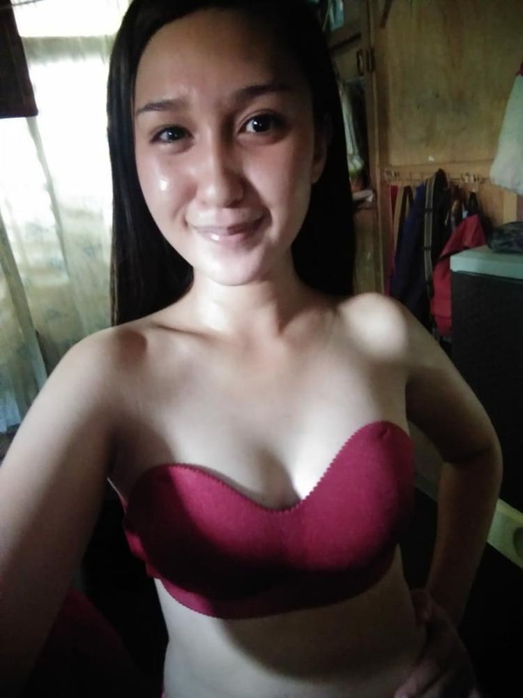17P horny petite filipina.