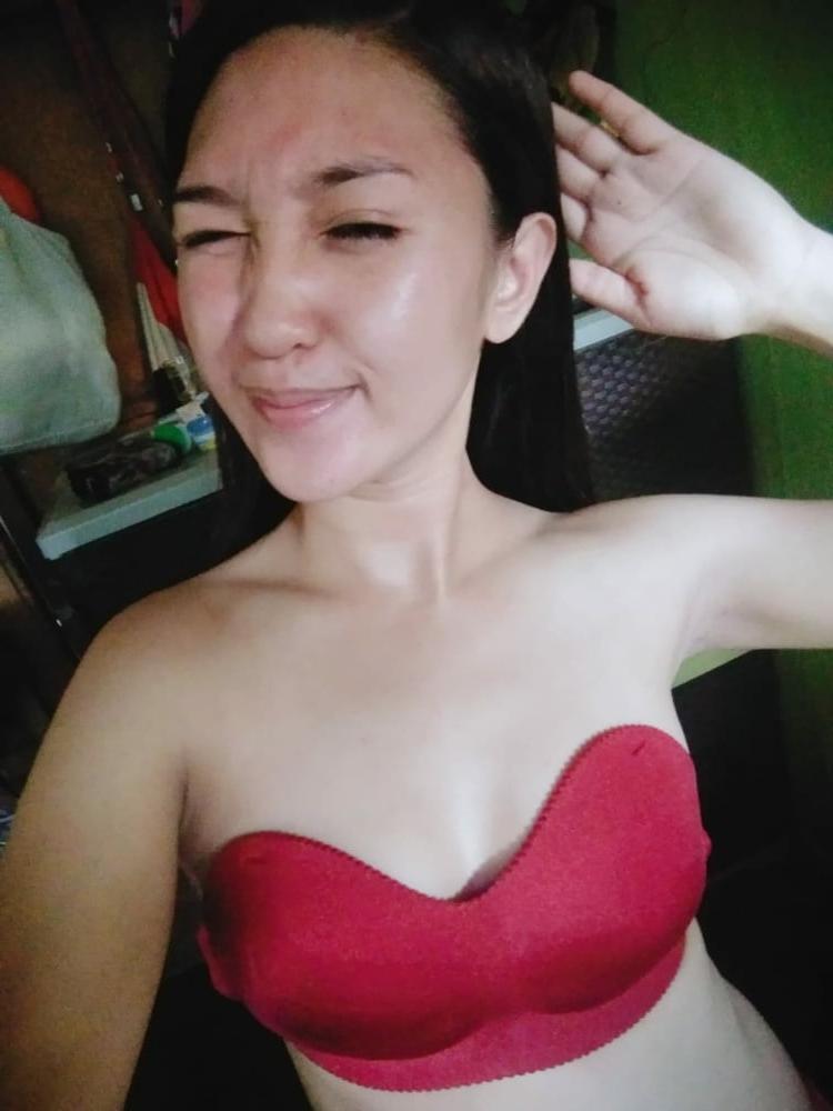 17P horny petite filipina.