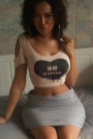 25P London Sexy BIG ASS