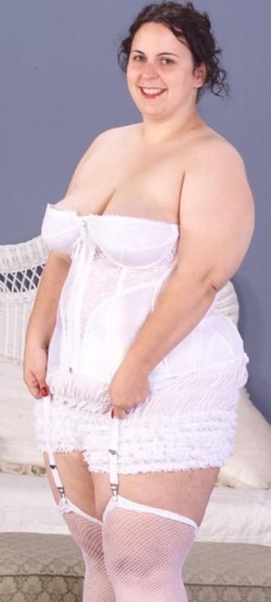 25P HOT bbw wife