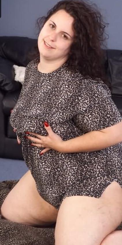 25P HOT bbw wife