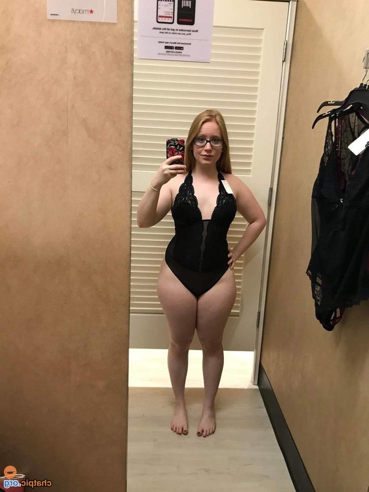 10P Big ass girlfriend exposed