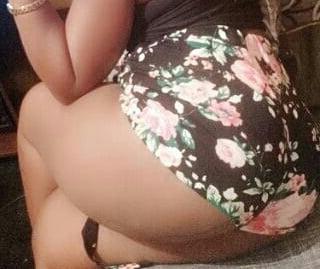 8P Ass ebony