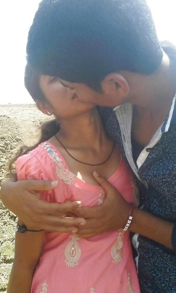 7P Indian Couple-Sex Outdoor .. 2020 ..