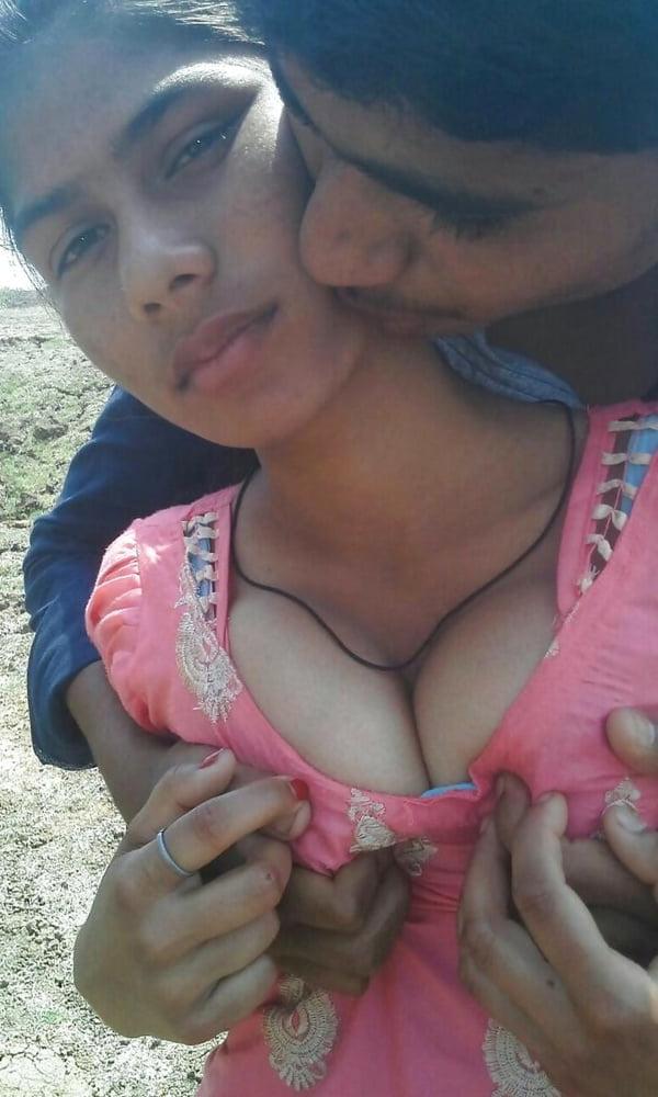 7P Indian Couple-Sex Outdoor .. 2020 ..