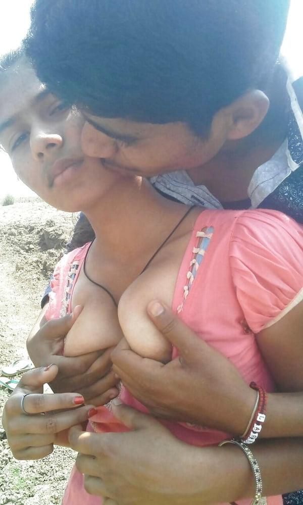 7P Indian Couple-Sex Outdoor .. 2020 ..