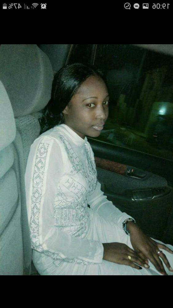 19P Teen malienne