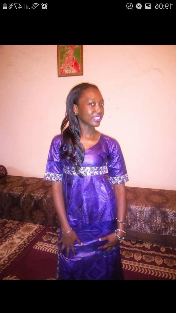 19P Teen malienne