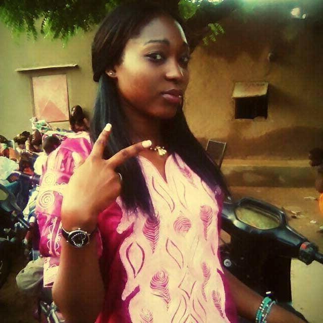 19P Teen malienne