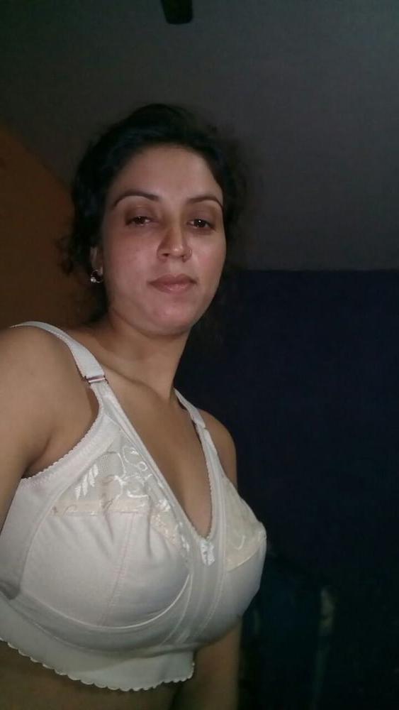 14P Arab wife 27