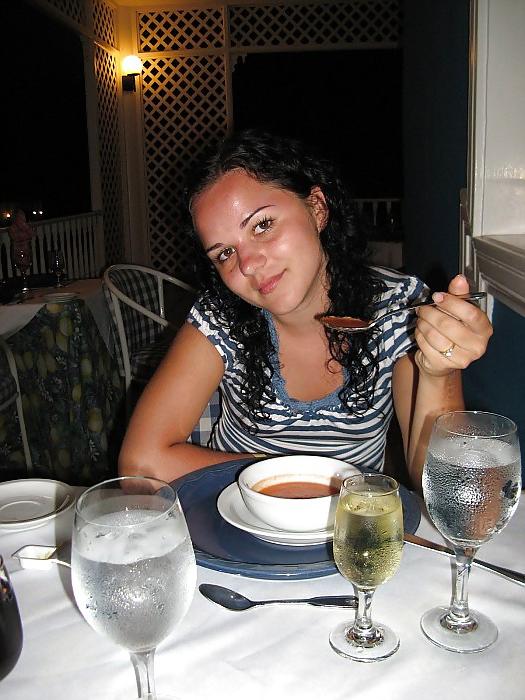 25P Hot Amateur Young Wife Kristina