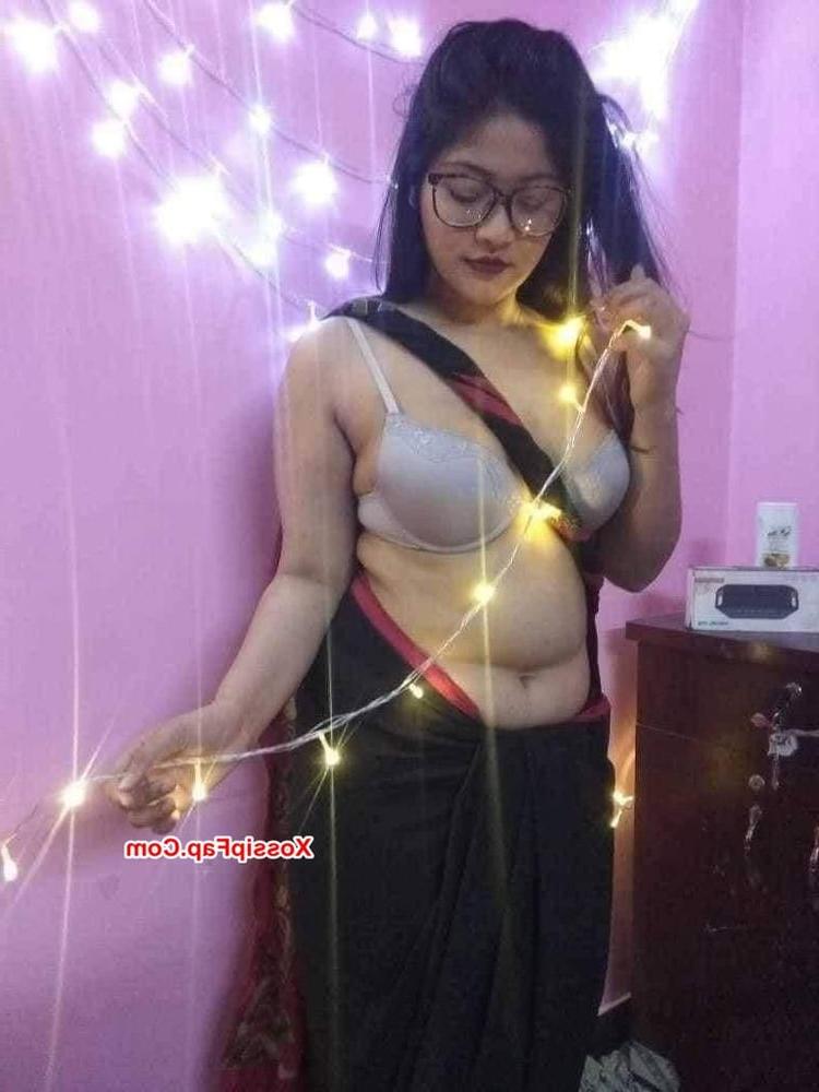 25P indian hostel girl nude pics