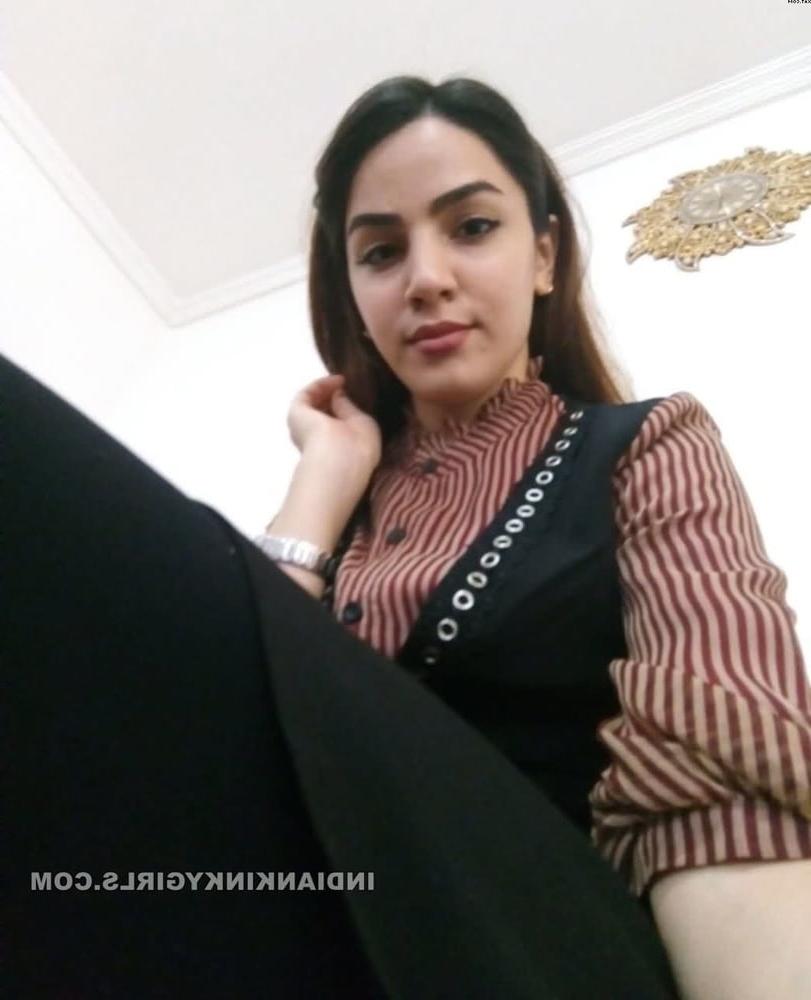 18P indian teacher leaked nude photo