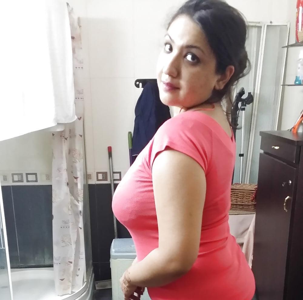 11P indian sexy aunty nude