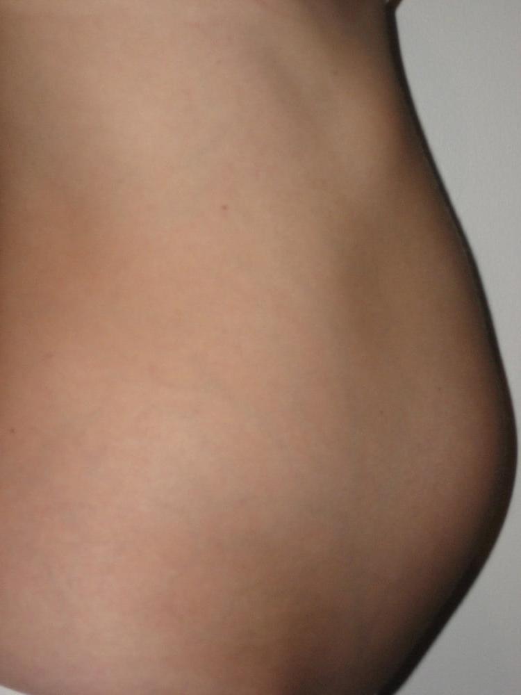 25P Pregnant petite blonde