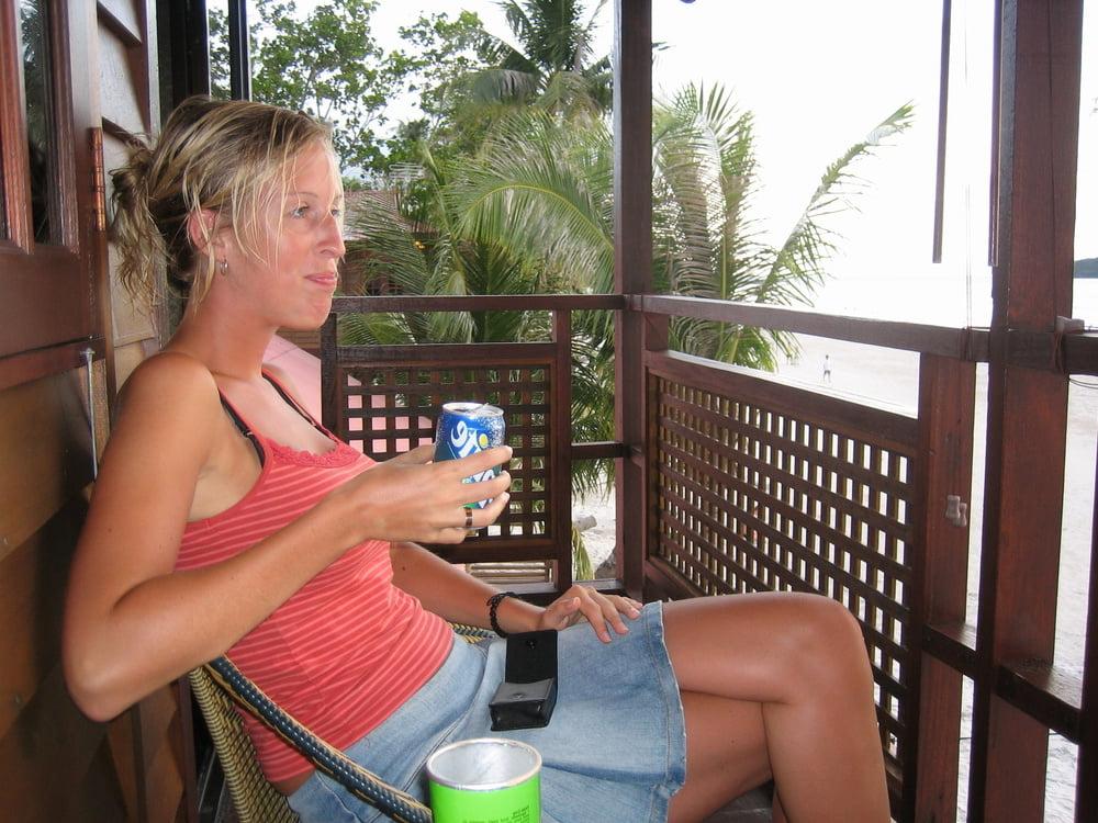 25P Pregnant petite blonde