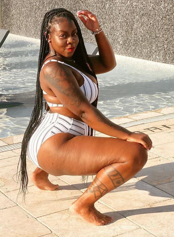 25P Dark skin beauty's
