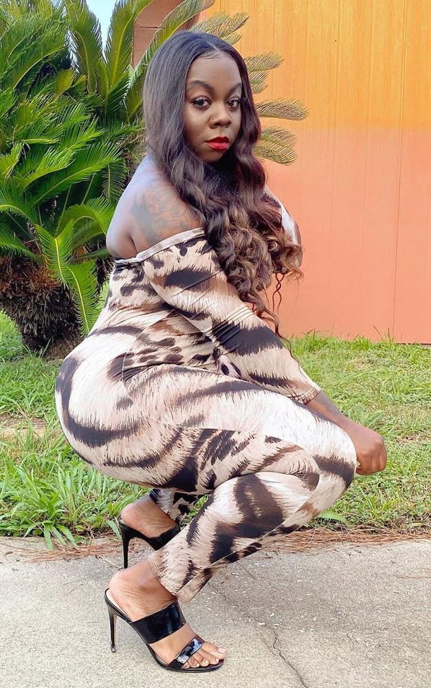25P Dark skin beauty's