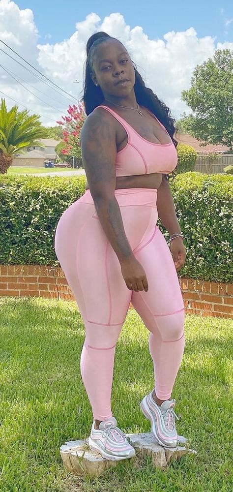 25P Dark skin beauty's