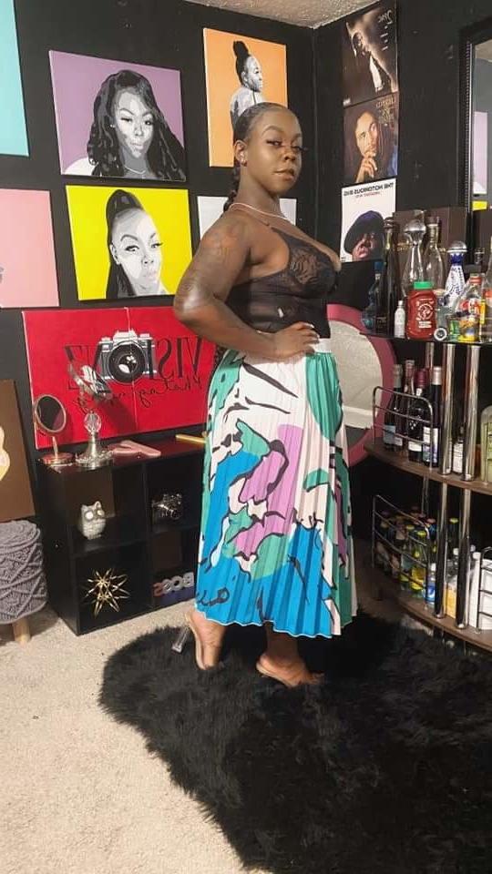 25P Dark skin beauty's