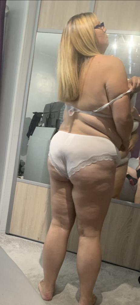 13P My wife in white knickers