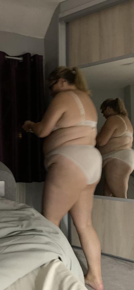 13P My wife in white knickers