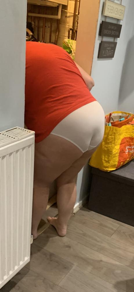 13P My wife in white knickers
