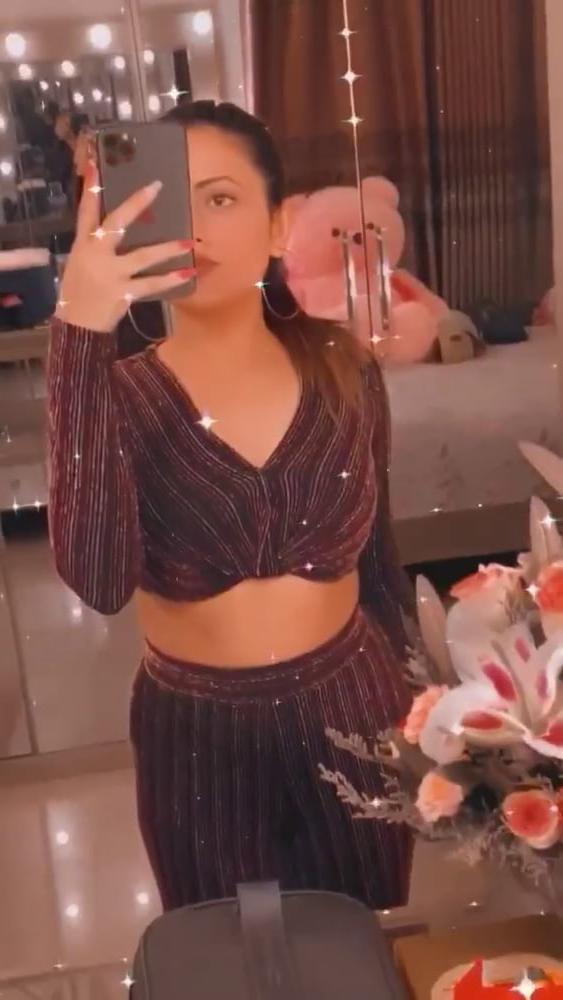 22P HOT MARRIED SLUT