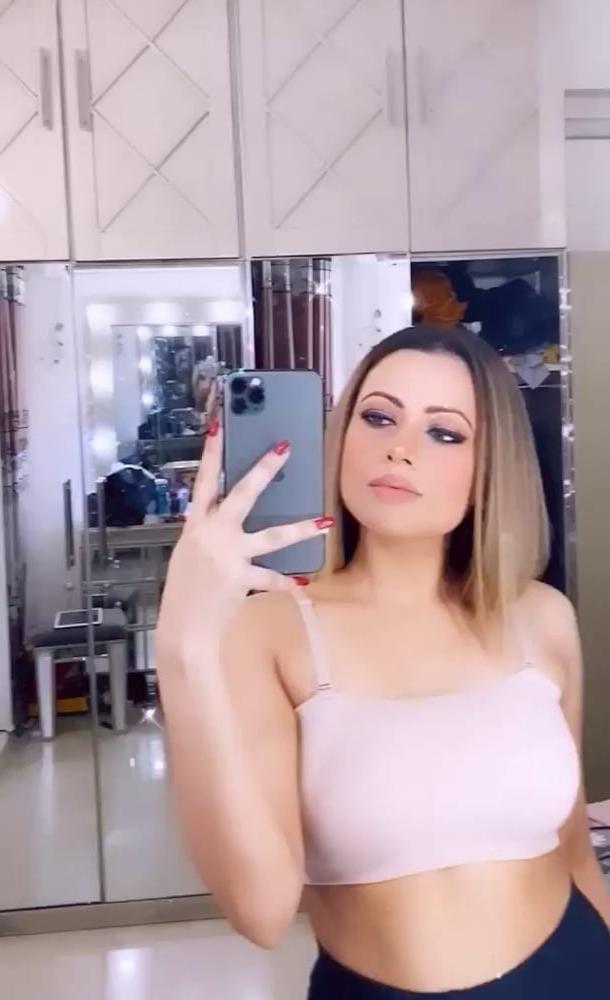 22P HOT MARRIED SLUT