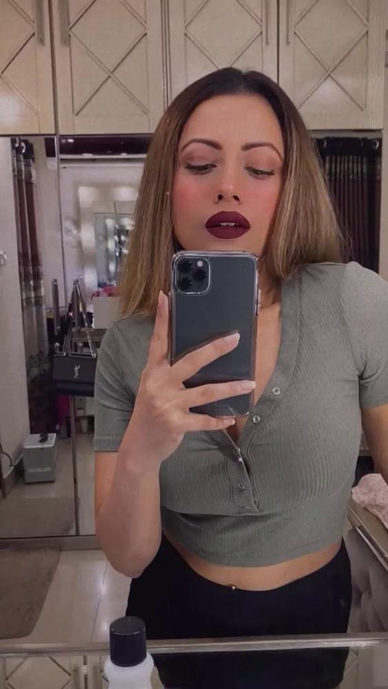 22P HOT MARRIED SLUT