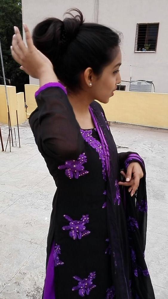 25P Indian teen Sonia khan nude
