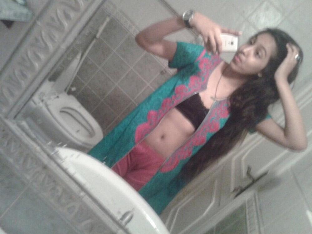 25P Indian teen Sonia khan nude