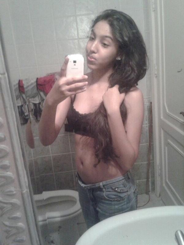 25P Indian teen Sonia khan nude